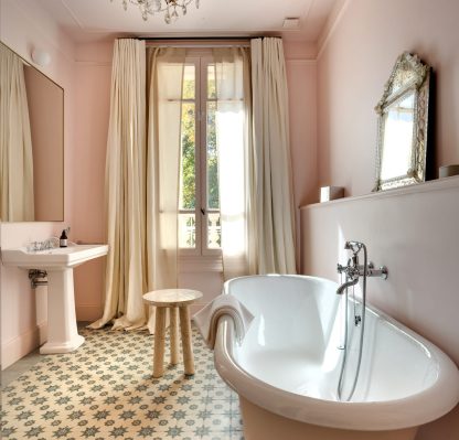 location chateau occitanie