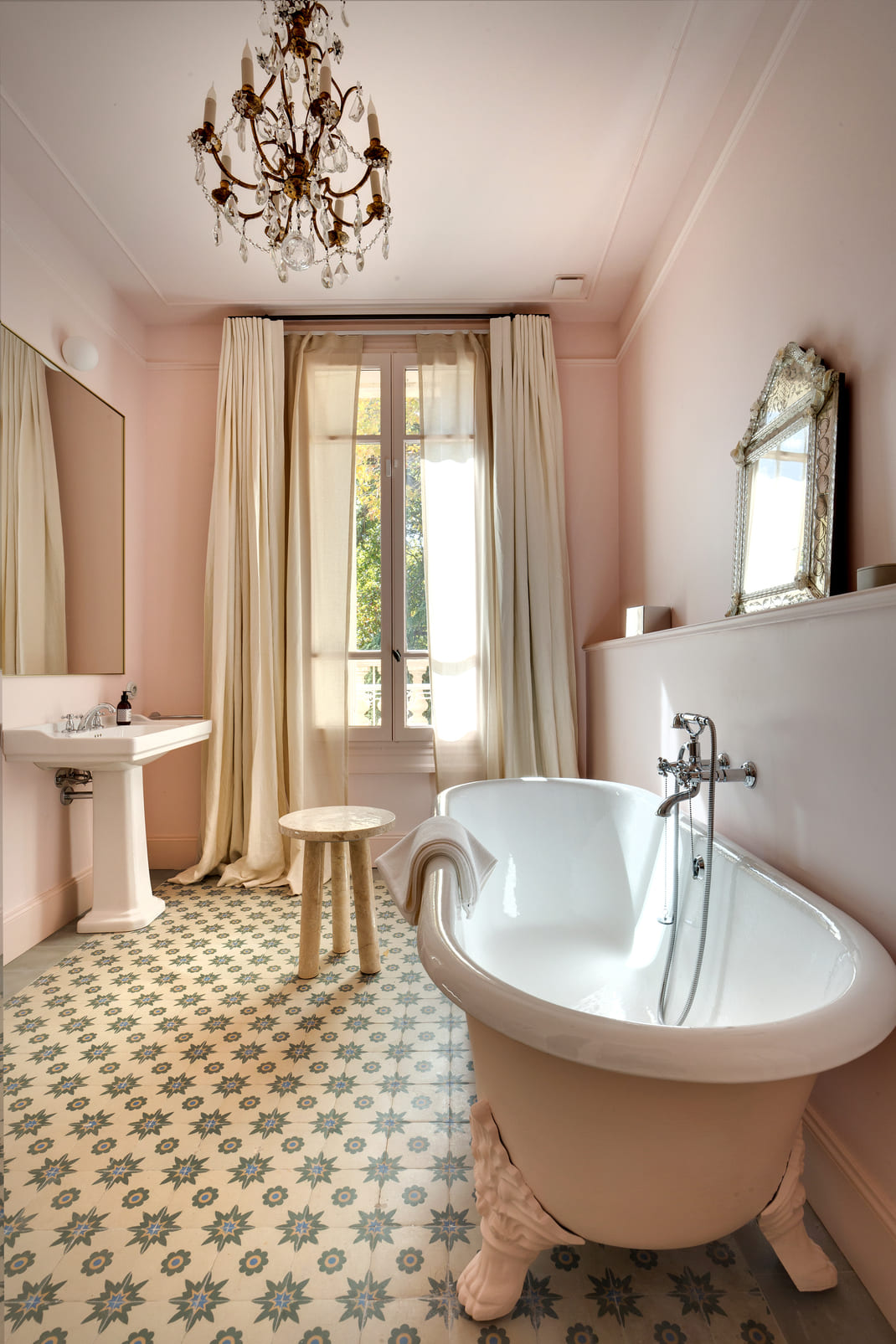 location chateau occitanie